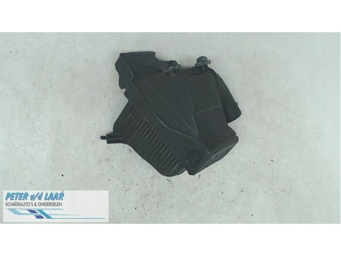 Gebrauchte Luftfiltergehäuse Renault Clio III Estate/Grandtour (KR) 1.5 dCi FAP Preis auf Anfrage angeboten von Autodemontage van de Laar