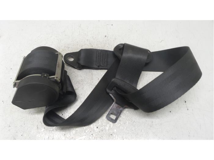 Front seatbelt, right from a Renault Kangoo Express (FW) 1.5 dCi 70 2011