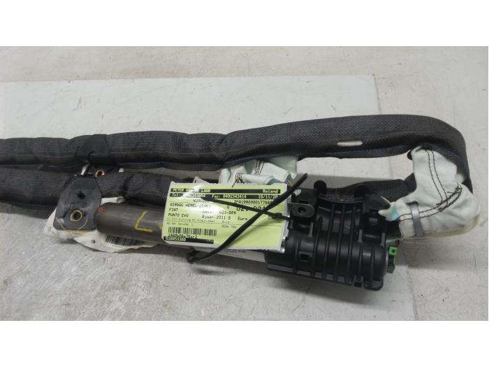 Używane Kurtyna Fiat Punto Evo (199) 1.3 JTD Multijet 85 16V Euro 5 Cena na żądanie oferowane przez Autodemontage van de Laar