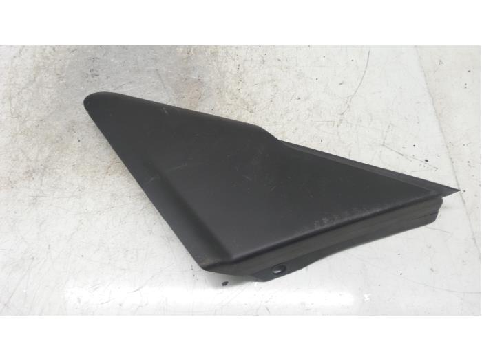 Mirror housing, left from a Renault Captur (2R) 1.5 Energy dCi 90 FAP 2018
