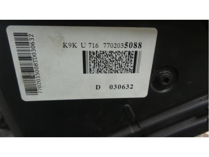 Used Engine Renault Scénic II (JM) 1.6 16V Price € 750,00 Margin scheme offered by Autodemontage van de Laar