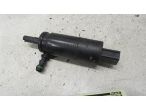 Gebrauchte Pumpe Scheinwerfersprüher Skoda Octavia Combi (1Z5) 1.2 TSI Preis auf Anfrage angeboten von Autodemontage van de Laar