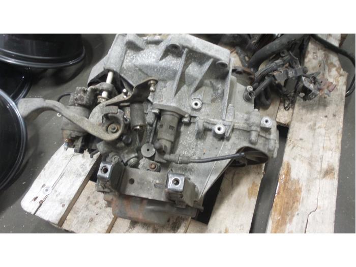 Gebrauchte Getriebe Volkswagen Fox (5Z) 1.4 16V Preis € 250,00 Margenregelung angeboten von Autodemontage van de Laar
