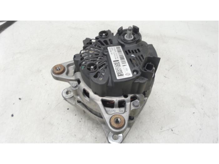 Begagnade Dynamo Renault Captur I (2R) Pris € 200,00 Marginaltabell erbjuds av Autodemontage van de Laar