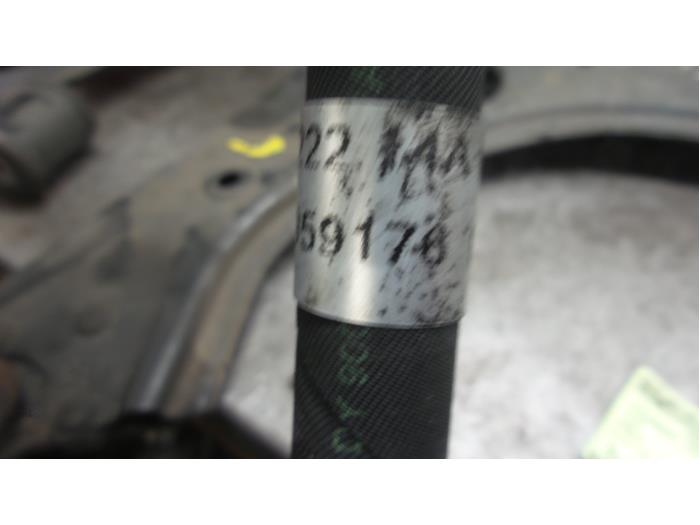 Power steering line from a Fiat Doblo Cargo (263) 1.3 D Multijet 2014