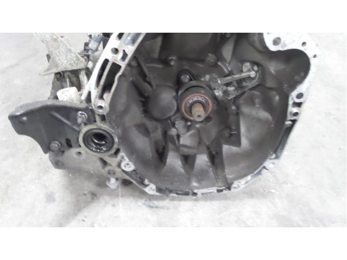Gebrauchte Getriebe Renault Scénic II (JM) 1.6 16V Preis € 450,00 Margenregelung angeboten von Autodemontage van de Laar