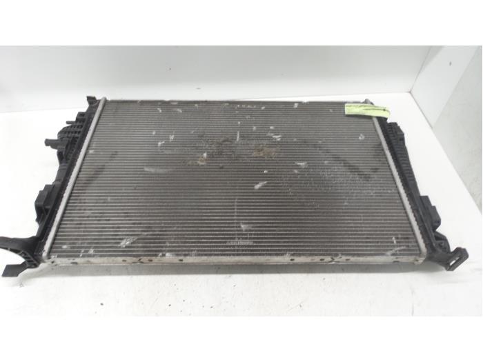 Gebrauchte Kühler Renault Scénic II (JM) 1.6 16V Preis € 35,00 Margenregelung angeboten von Autodemontage van de Laar