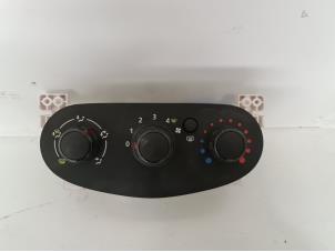Used Heater control panel Dacia Sandero II 1.5 dCi 75, Blue dCi 75 Price € 35,00 Margin scheme offered by Autodemontage van de Laar