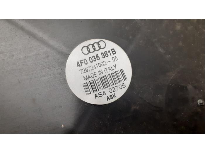 Speaker from a Audi A6 2005