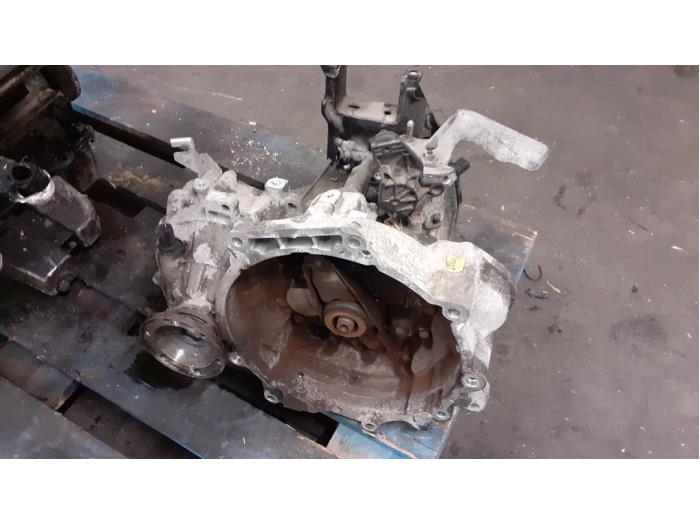 Usagé Boîte de vitesse Volkswagen Polo IV (9N1/2/3) 1.4 TDI 70 Prix € 350,00 Règlement à la marge proposé par Autodemontage van de Laar