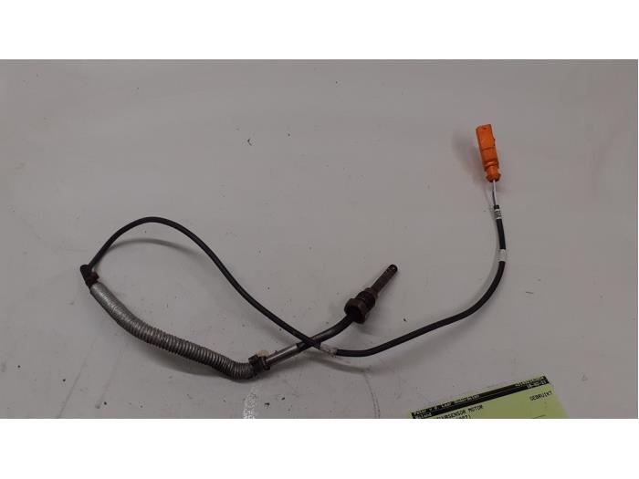 Used Engine temperature sensor Volkswagen Polo IV (9N1/2/3) 1.4 TDI 70 Price € 40,00 Margin scheme offered by Autodemontage van de Laar