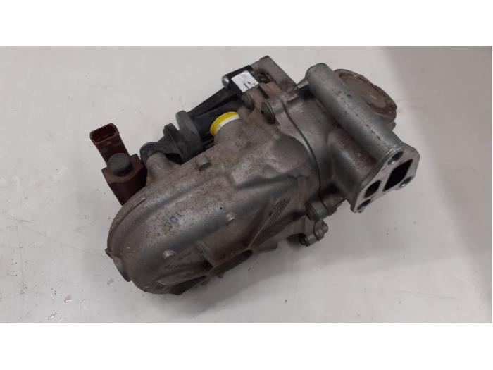 EGR pump from a Fiat Doblo 2013