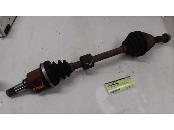 Front drive shaft, left from a Ford Fiesta 6 (JA8) 1.6 TDCi 16V 95 2011