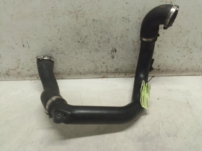 Gebrauchte Intercooler Rohr Volkswagen Polo V (6R) 1.2 TDI 12V BlueMotion Preis € 40,00 Margenregelung angeboten von Autodemontage van de Laar