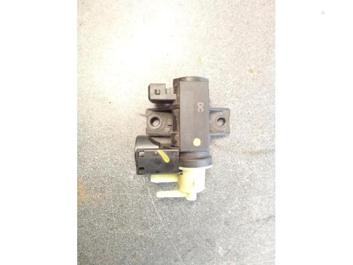 Turbo relief valve from a Renault Trafic (1FL/2FL/3FL/4FL) 1.6 dCi 90 2018