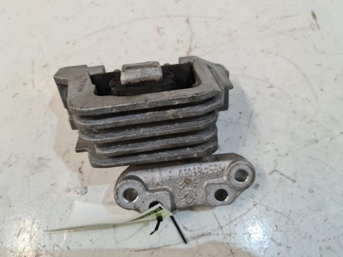 Gebrauchte Motorlager Peugeot 207/207+ (WA/WC/WM) 1.4 16V VTi Preis € 40,00 Margenregelung angeboten von Autodemontage van de Laar