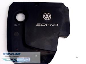 Gebrauchte Motor Schutzblech Volkswagen Caddy II (9K9A) 1.9 SDI Preis € 50,00 Margenregelung angeboten von Autodemontage van de Laar