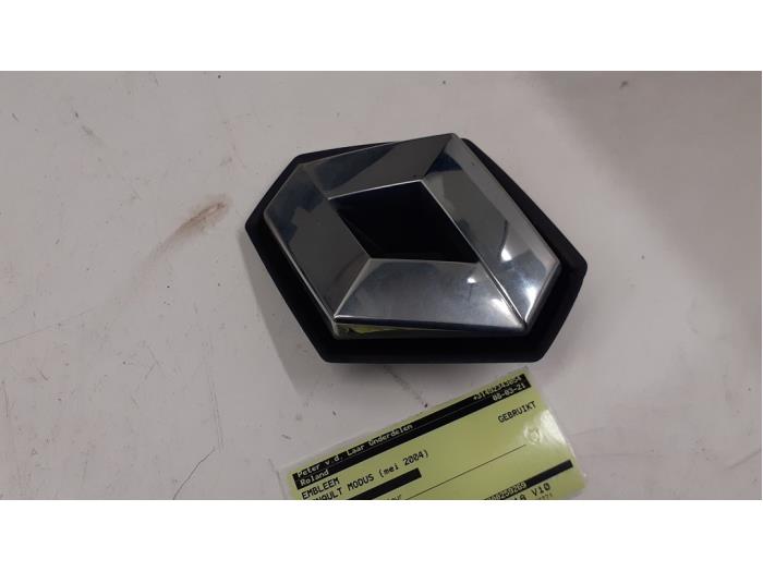Begagnade Emblem Renault Modus/Grand Modus (JP) 1.5 dCi 80 Pris € 15,00 Marginaltabell erbjuds av Autodemontage van de Laar