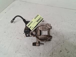 Used Rear brake calliper, left Volkswagen Touran (5T1) 2.0 TDI 110 Price € 125,00 Margin scheme offered by Autodemontage van de Laar