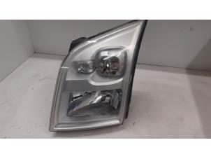 Used Headlight, left Ford Mondeo III Price € 60,00 Margin scheme offered by Autodemontage van de Laar