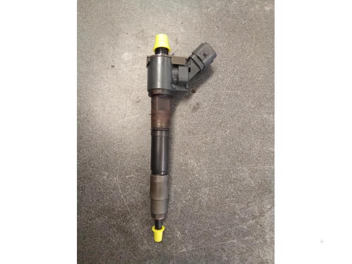 Usagé Injecteurs Volvo V40 (MV) 2.0 D4 16V Prix € 100,00 Règlement à la marge proposé par Autodemontage van de Laar