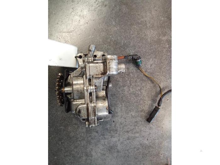 Gebrauchte Ölpumpe Volvo V40 (MV) 2.0 D4 16V Preis € 100,00 Margenregelung angeboten von Autodemontage van de Laar