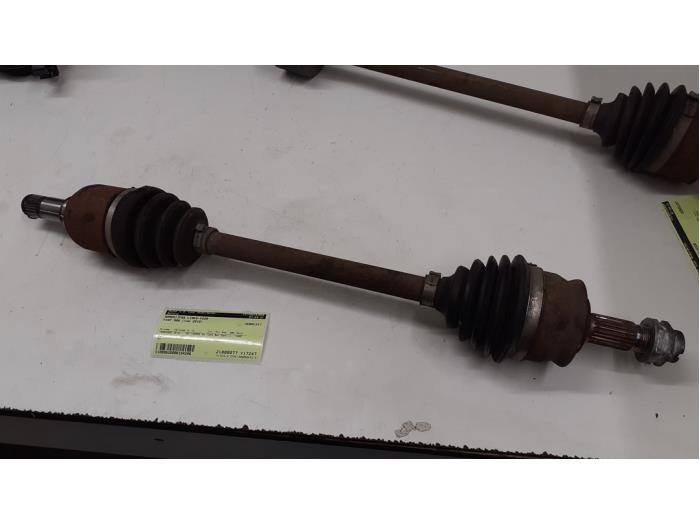 Gebrauchte Antriebswelle links vorne Fiat 500 (312) 1.2 Preis € 90,00 Margenregelung angeboten von Autodemontage van de Laar