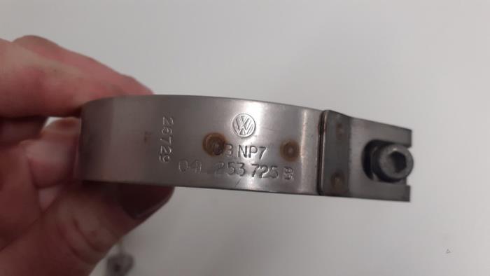 Conexión de tubo de escape de un Volkswagen Golf VII (AUA) 2.0 TDI 16V 2016