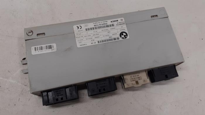 Usagé Ordinateur divers BMW 5 serie Touring (F11) 525d xDrive 16V Prix € 150,00 Règlement à la marge proposé par Autodemontage van de Laar