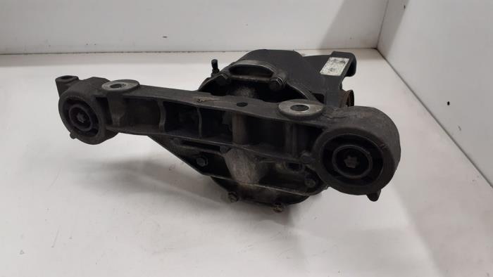 Rear differential from a Mercedes-Benz Vito (447.6) 2.2 114 CDI 16V 2018