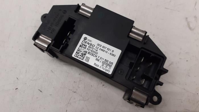 Heater resistor from a Seat Altea XL (5P5) 1.4 TSI 16V 2008