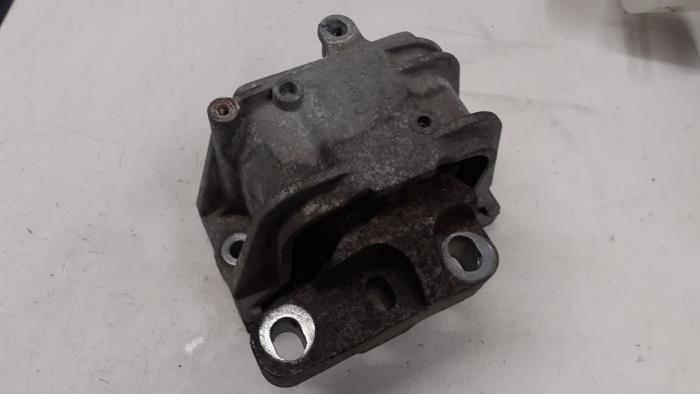 Used Engine mount Seat Altea XL (5P5) 1.4 TSI 16V Price € 30,00 Margin scheme offered by Autodemontage van de Laar