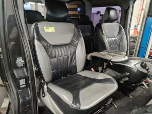Używane Podwójna kabina Nissan Primastar Cena € 500,00 Procedura marży oferowane przez Autodemontage van de Laar