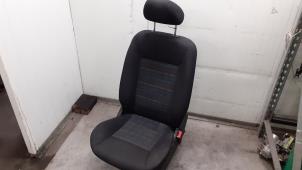 Used Seat, right Mercedes A (W169) 1.5 A-150 5-Drs. Price € 70,00 Margin scheme offered by Autodemontage van de Laar
