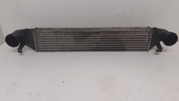 Usados Intercooler Mercedes C Combi (S203) 2.7 C-270 CDI 20V Precio € 100,00 Norma de margen ofrecido por Autodemontage van de Laar