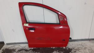 Gebrauchte Tür 4-türig rechts vorne Suzuki Alto (GF) 1.0 12V Preis € 100,00 Margenregelung angeboten von Autodemontage van de Laar