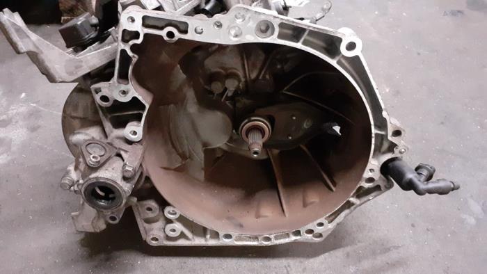 Gearbox from a Citroën Xsara Picasso (CH) 1.6 HDi 16V 92 2010