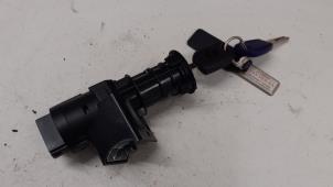 Used Ignition lock + key Fiat Panda (169) Price € 50,00 Margin scheme offered by Autodemontage van de Laar