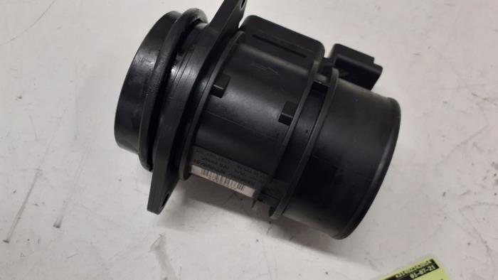 Gebrauchte Luftmassenmesser Nissan Primastar 2.5 dCi 140 16V Preis € 40,00 Margenregelung angeboten von Autodemontage van de Laar