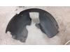 Wheel arch liner from a Citroen C4 Grand Picasso (UA), 2006 / 2013 1.6 HDiF 16V 110, MPV, Diesel, 1.560cc, 80kW (109pk), FWD, DV6TED4; 9HZ, 2007-02 / 2013-06, UA9HZ 2010