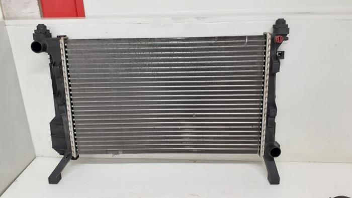 Gebrauchte Kühler Mercedes A (W169) 1.5 A-150 5-Drs. Preis € 35,00 Margenregelung angeboten von Autodemontage van de Laar