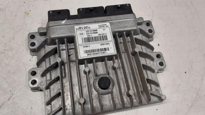 Used Engine management computer Renault Clio III (BR/CR) 1.5 dCi 75 FAP Price € 120,00 Margin scheme offered by Autodemontage van de Laar