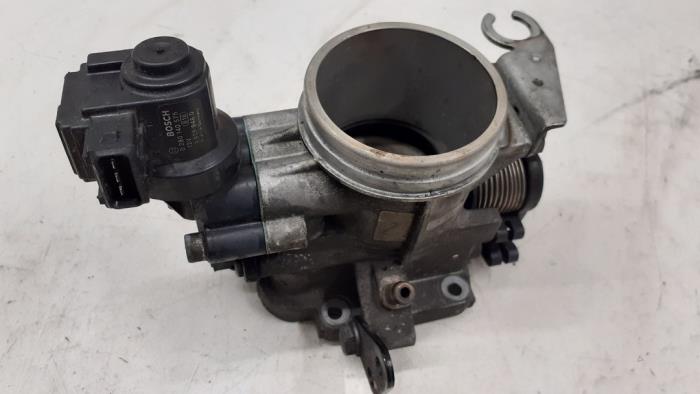 Gebrauchte Drosselklappengehäuse BMW 3 serie (E46/2) 318 Ci Preis € 50,00 Margenregelung angeboten von Autodemontage van de Laar