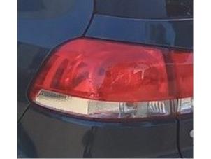 Used Taillight, left Volkswagen Golf VI (5K1) 1.4 TSI 122 16V Price € 80,00 Margin scheme offered by Autodemontage van de Laar