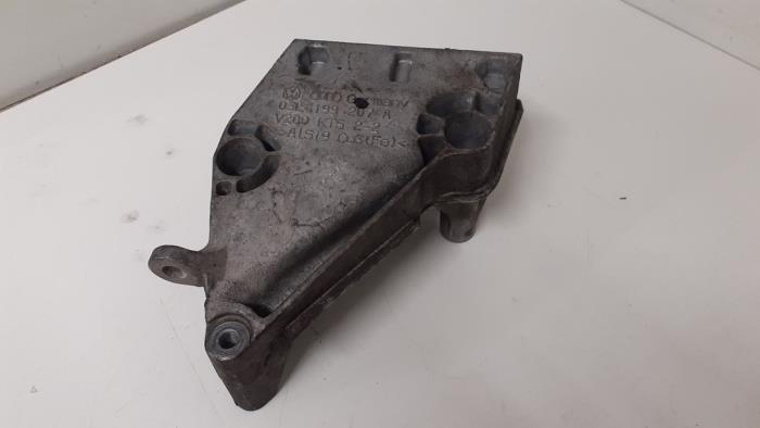 Usagé Support moteur Seat Ibiza ST (6J8) 1.6 TDI 105 Prix € 50,00 Règlement à la marge proposé par Autodemontage van de Laar