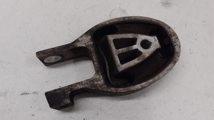 Used Engine mount Ford Mondeo IV 2.0 TDCi 130 16V Price € 25,00 Margin scheme offered by Autodemontage van de Laar