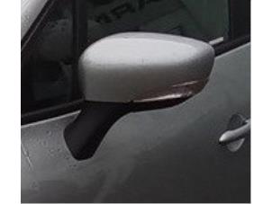 Used Wing mirror, left Renault Clio IV (5R) 0.9 Energy TCE 90 12V Price € 75,00 Margin scheme offered by Autodemontage van de Laar