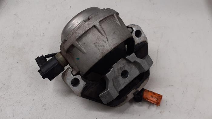 Used Engine mount Audi A7 Sportback (4GA/4GF) 3.0 TDI Clean Diesel V6 24V Quattro Price € 60,00 Margin scheme offered by Autodemontage van de Laar