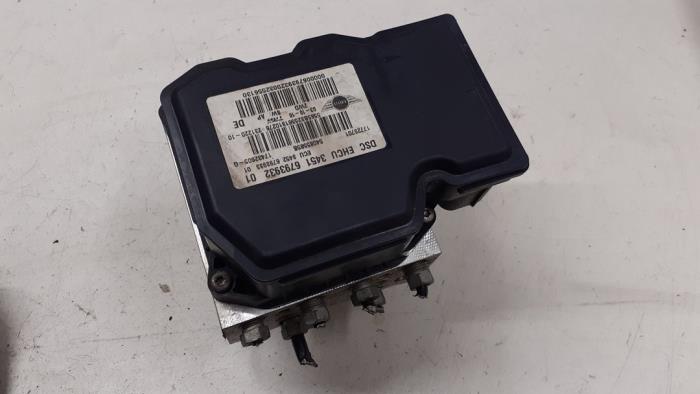 Begagnade ABS-pump Mini Mini (R56) 1.6 Cooper D 16V Pris € 160,00 Marginaltabell erbjuds av Autodemontage van de Laar