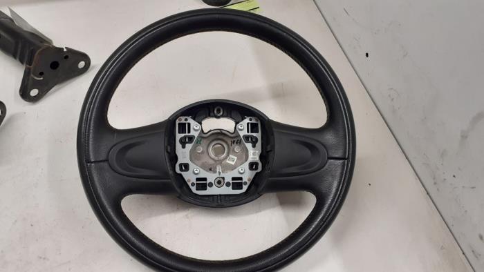 Gebrauchte Lenkrad Mini Mini (R56) 1.6 Cooper D 16V Preis € 50,00 Margenregelung angeboten von Autodemontage van de Laar